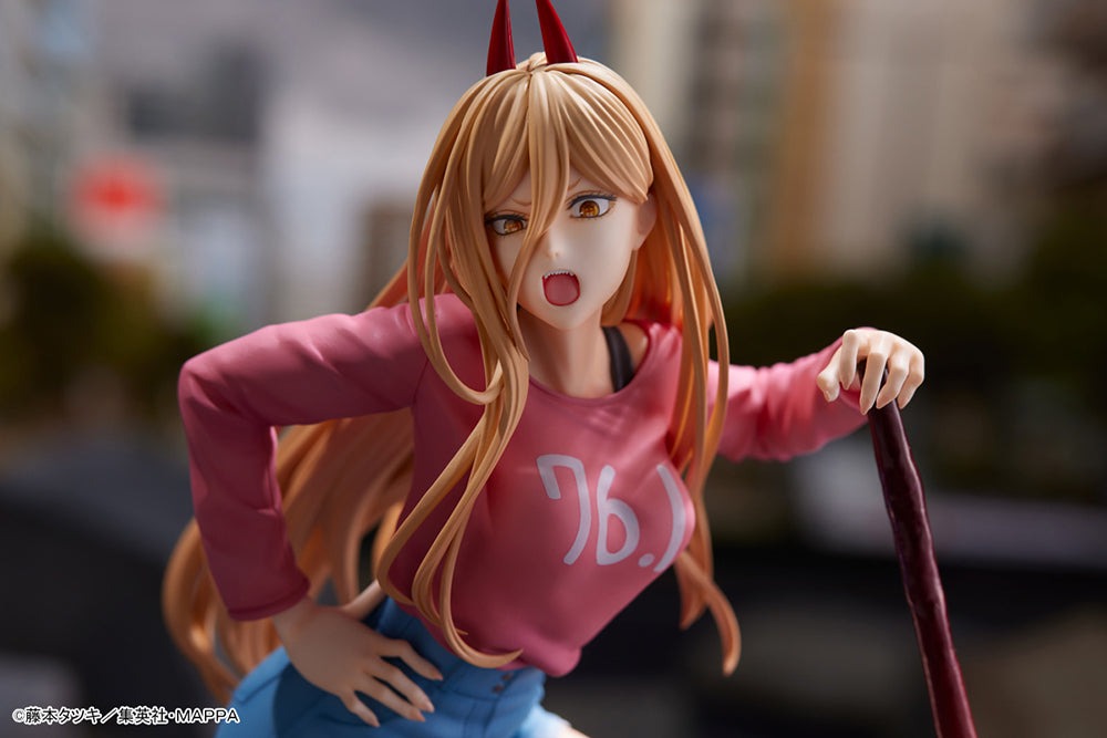 AmiAmi x AMAKUNI - Chainsaw Man - Power 1/7 Scale Figure