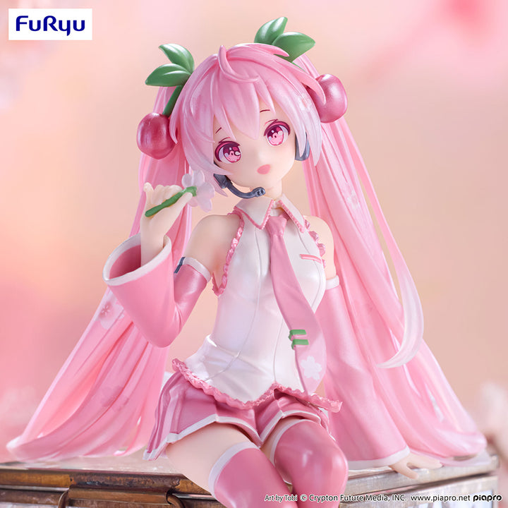 FuRyu - Vocaloid - Hatsune Miku Sakura Miku 2024 Pearl Color Version Noodle Stopper Figure