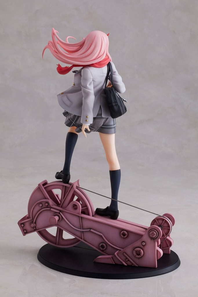 Aniplex - Darling In The Franxx - Zero Two School Uniform Version 1/7 Scale Figure