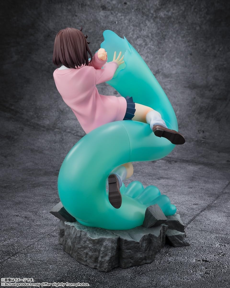 Bandai Spirits - Dan Da Dan - Momo FiguartsZERO Figure
