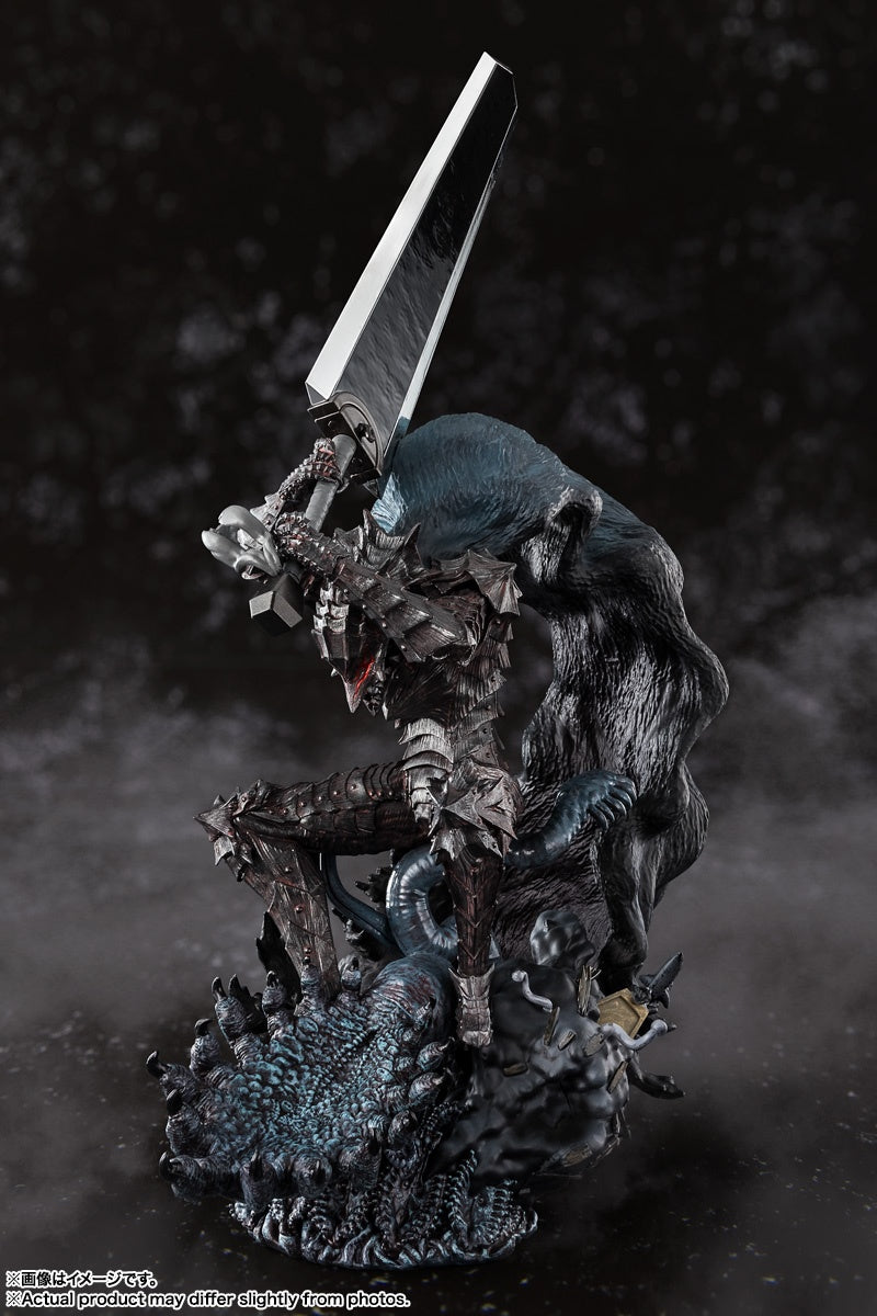 Bandai Spirits - Berserk - Guts Berserker Armor - Figuarts Zero Touche Metallique Tamashii Nations Figure