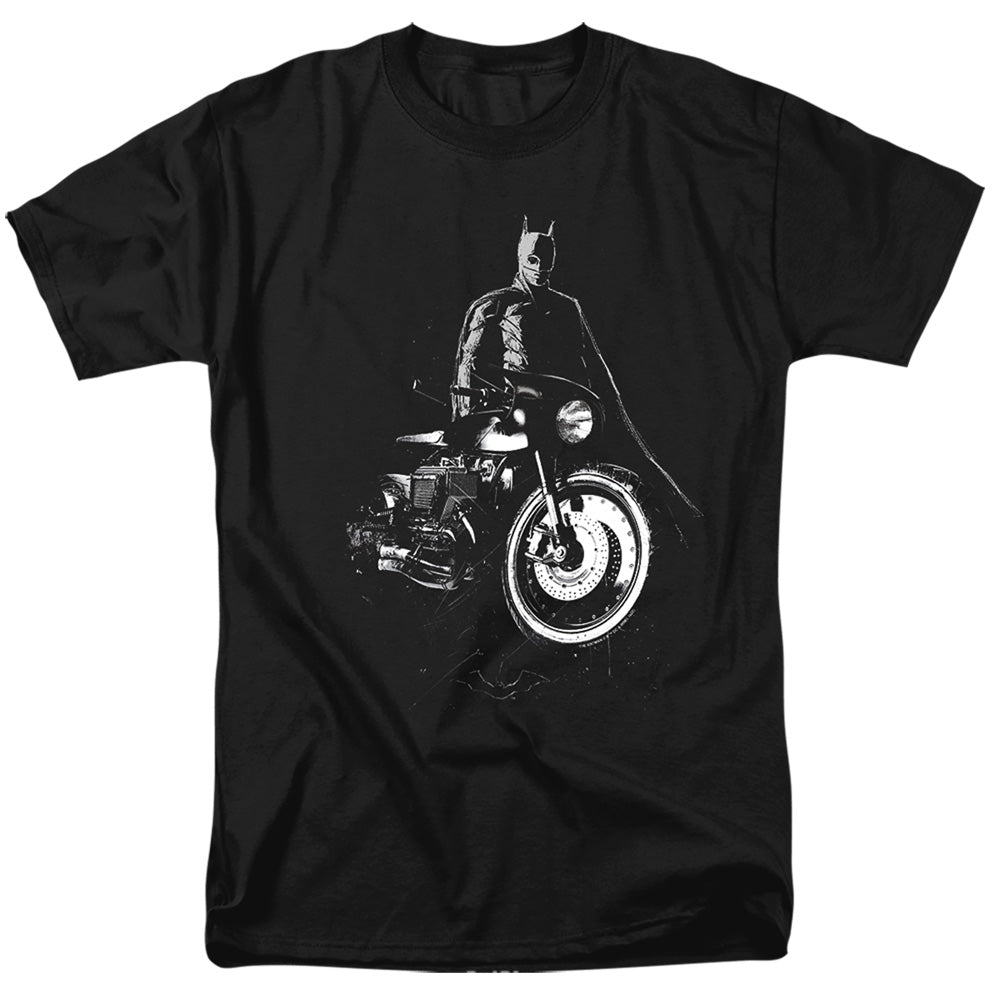 DC Comics - The Batman - And His Motorcycle - Adult Unisex T-Shirt - Black