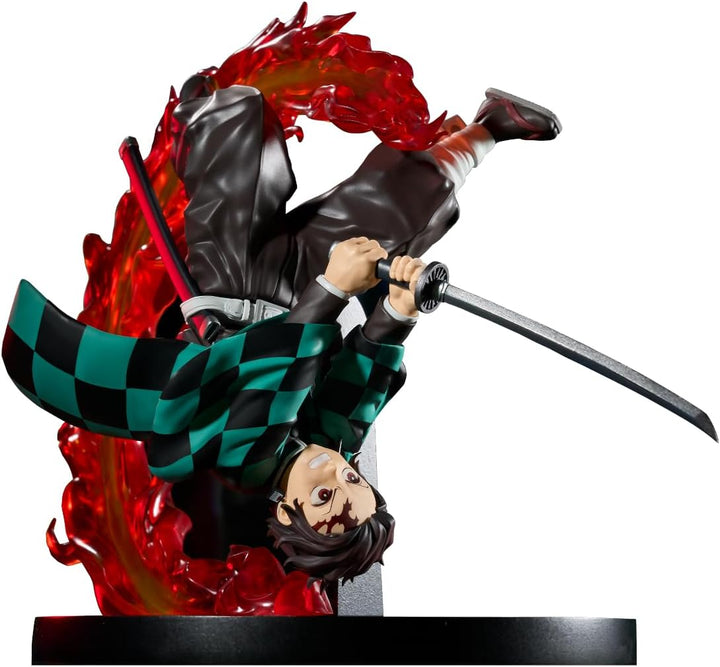 Banpresto - Demon Slayer: Kimetsu no Yaiba - Tanjiro Kamado Vibration Stars Plus