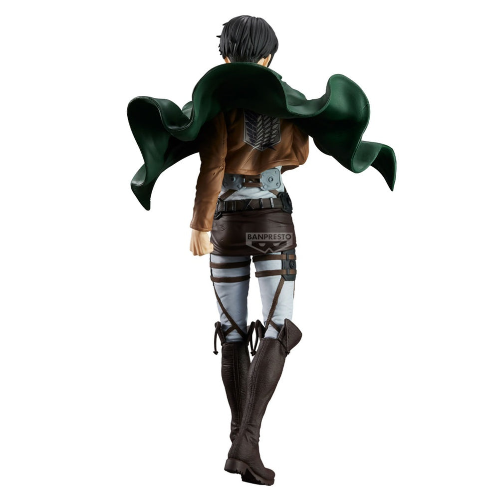 Banpresto - Attack on Titan - Levi - Grandista Figure