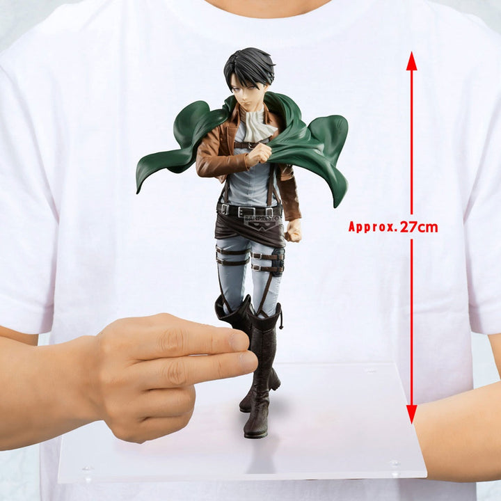 Banpresto - Attack on Titan - Levi - Grandista Figure