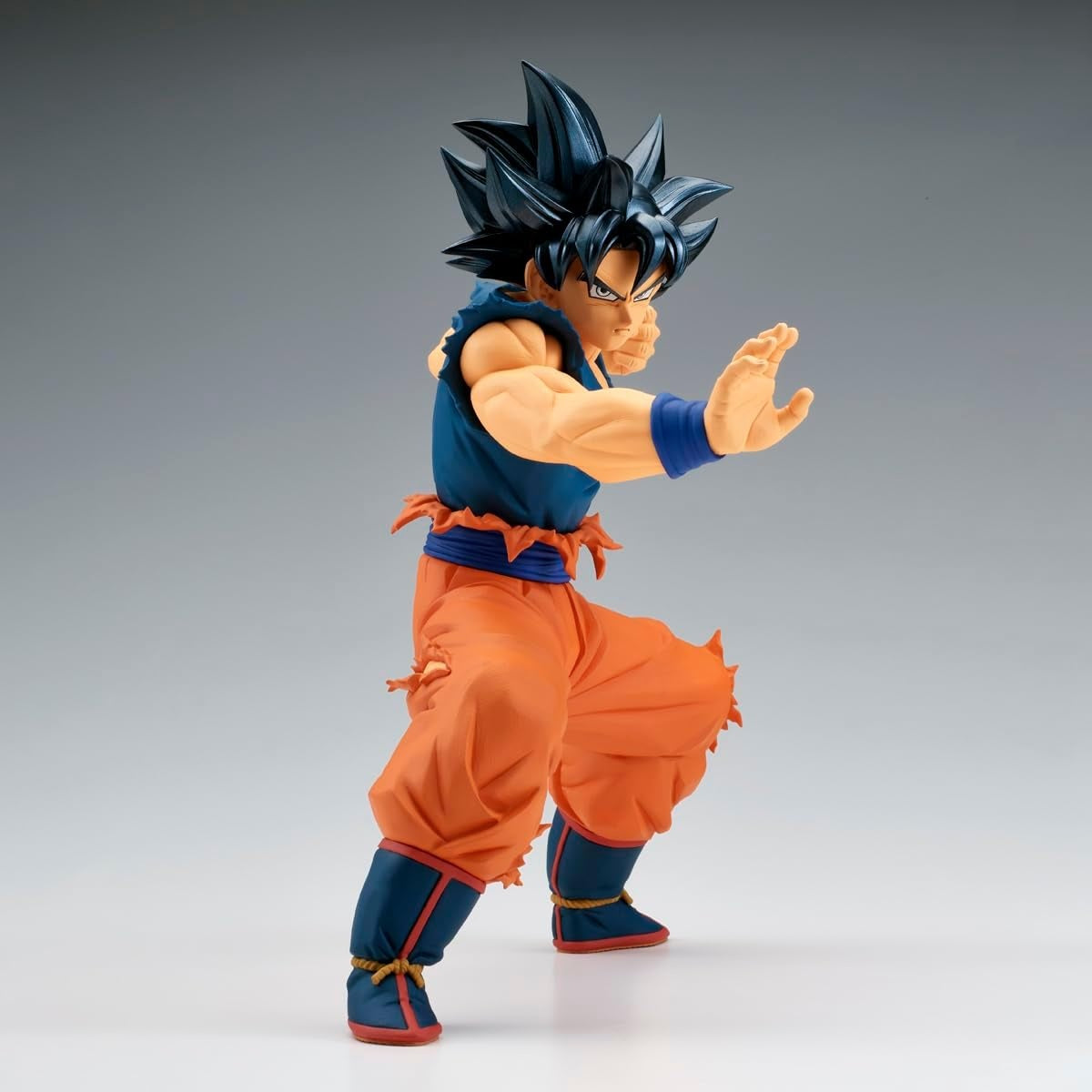 Banpresto - Dragon Ball Super - Son Goku Ultra Instinct Sign III - Grandista Figure
