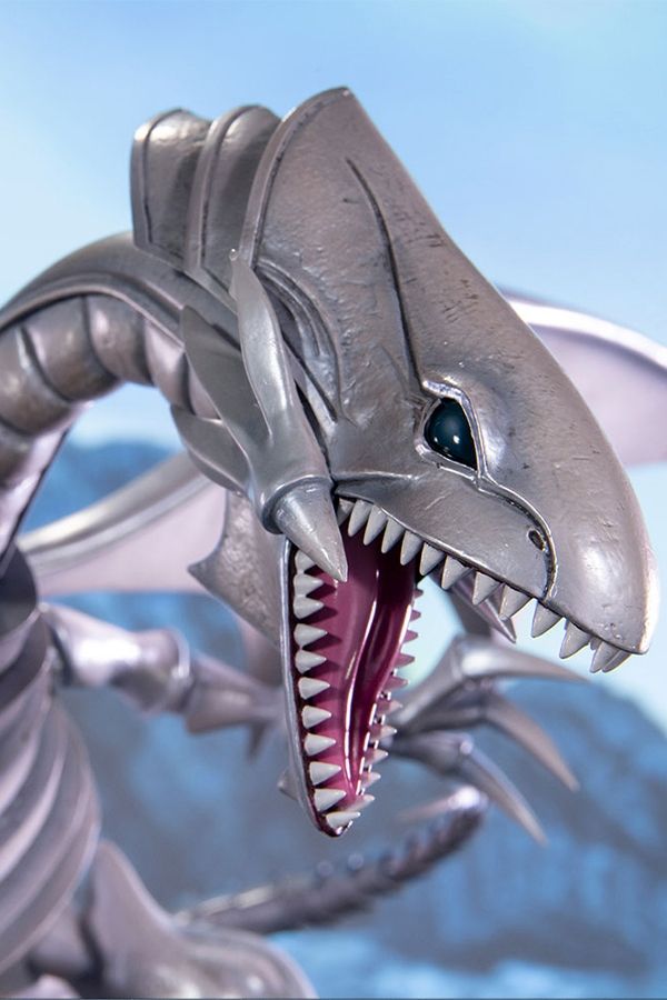 First 4 Figures - Yu-Gi-Oh - Blue-Eyes White Dragon White Edition