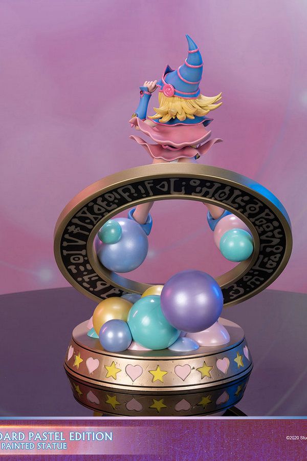 First 4 Figures - Yu-Gi-Oh - Dark Magician Girl PVC Statue Standard Vibrant Edition