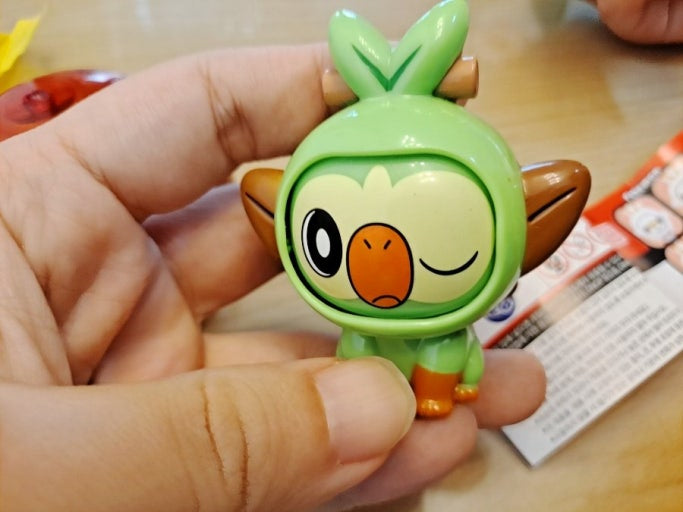 Nintendo Pokemon Face Figure Collection Blind Box