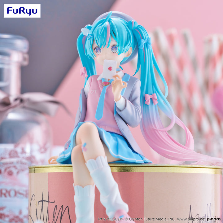 FuRyu Hatsune Miku Noodle Stopper Figure Love Blazer