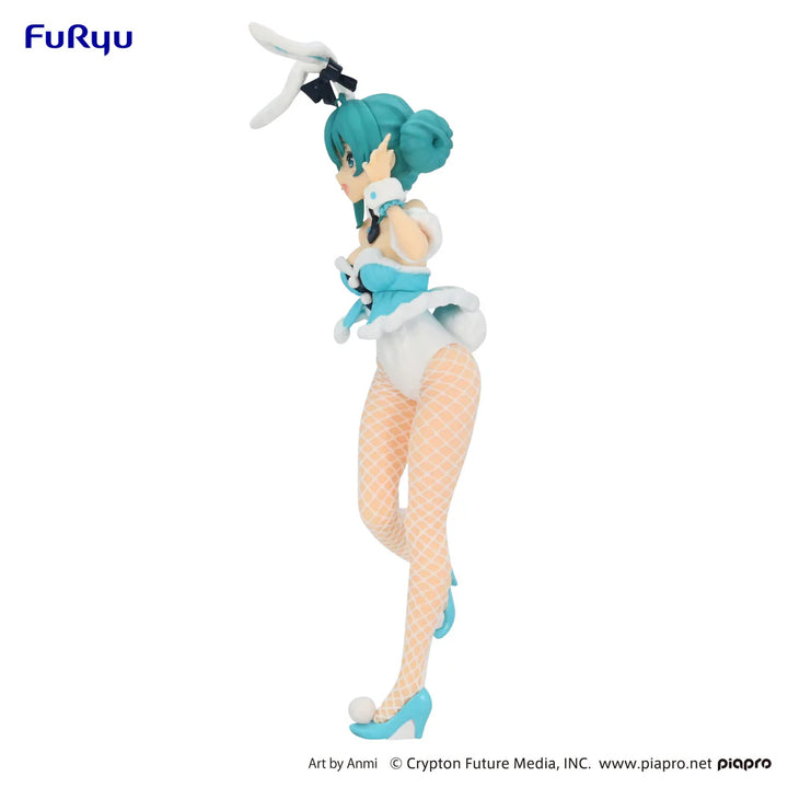 FuRyu - Vocaloid - Hatsune Miku White Rabbit BiCute Bunnies Figure