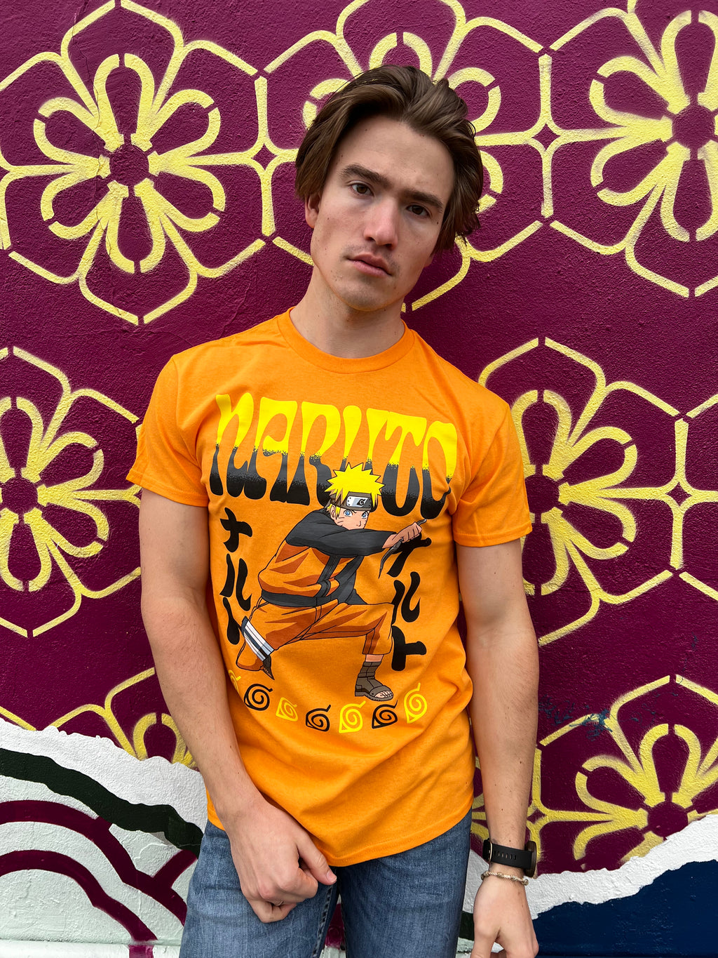 Naruto Shippuden Kneeling Naruto With Kunai Adult T-Shirt