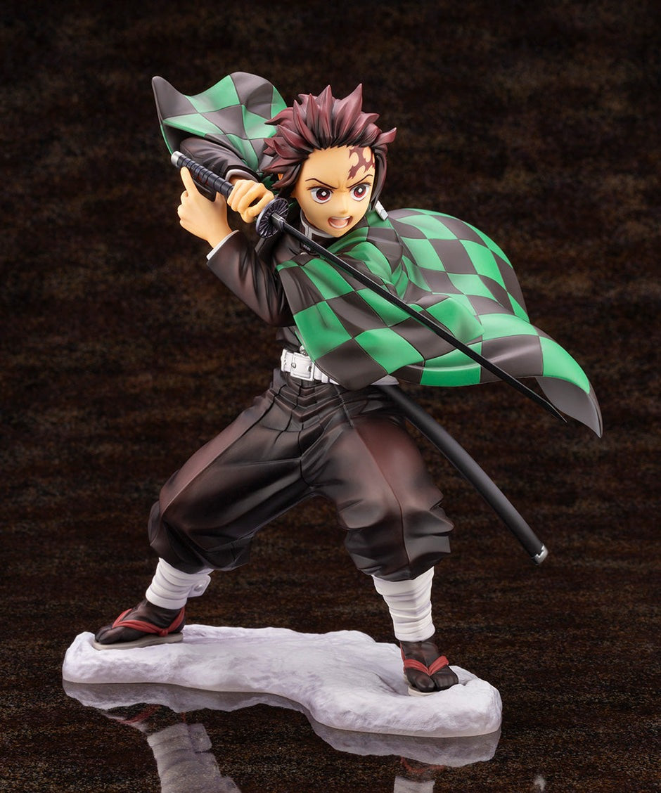 Kotobukiya ARTFX J - Demon Slayer: Kimetsu no Yaiba - Tanjiro Kamado 1/8 Scale Figure