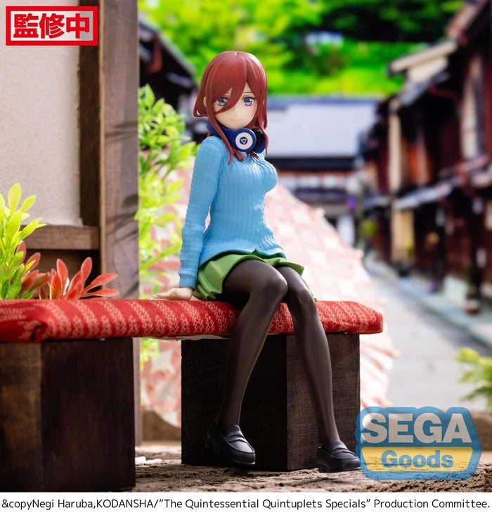 SEGA - The Quintessential Quintuplets Specials - Miku Nakano - PM Perching Figure