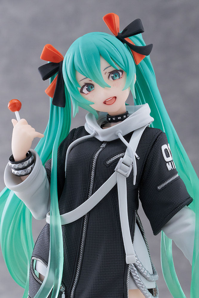 Taito - Hatsune Miku Fashion Punk Ver. Figure