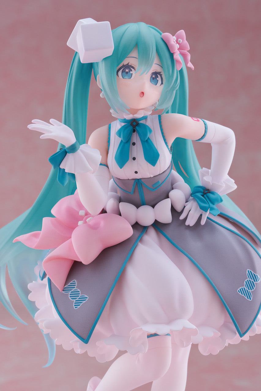 TAITO - Vocaloid - Hatsune Miku 2nd Anniversary Melty Sugar Ver. Figure