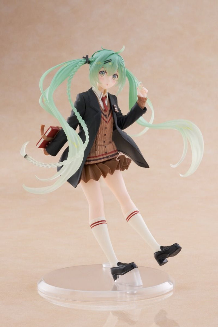 Taito - Hatsune Miku - Hatsune Miku - Fashion Preppy Ver. Figure