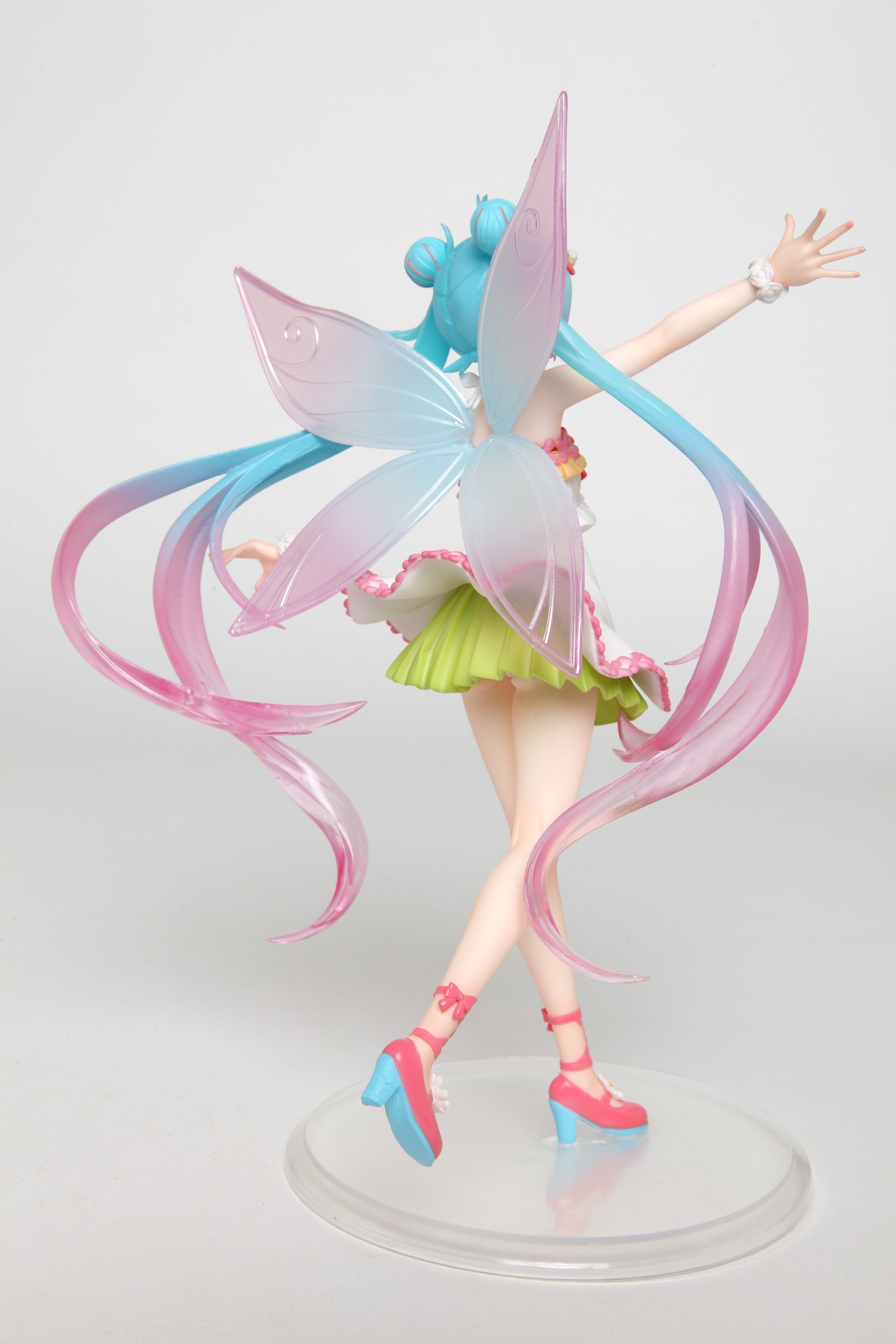 Taito - Vocaloid - Hatsune Miku - 3rd Season Spring Ver Reissue Figure