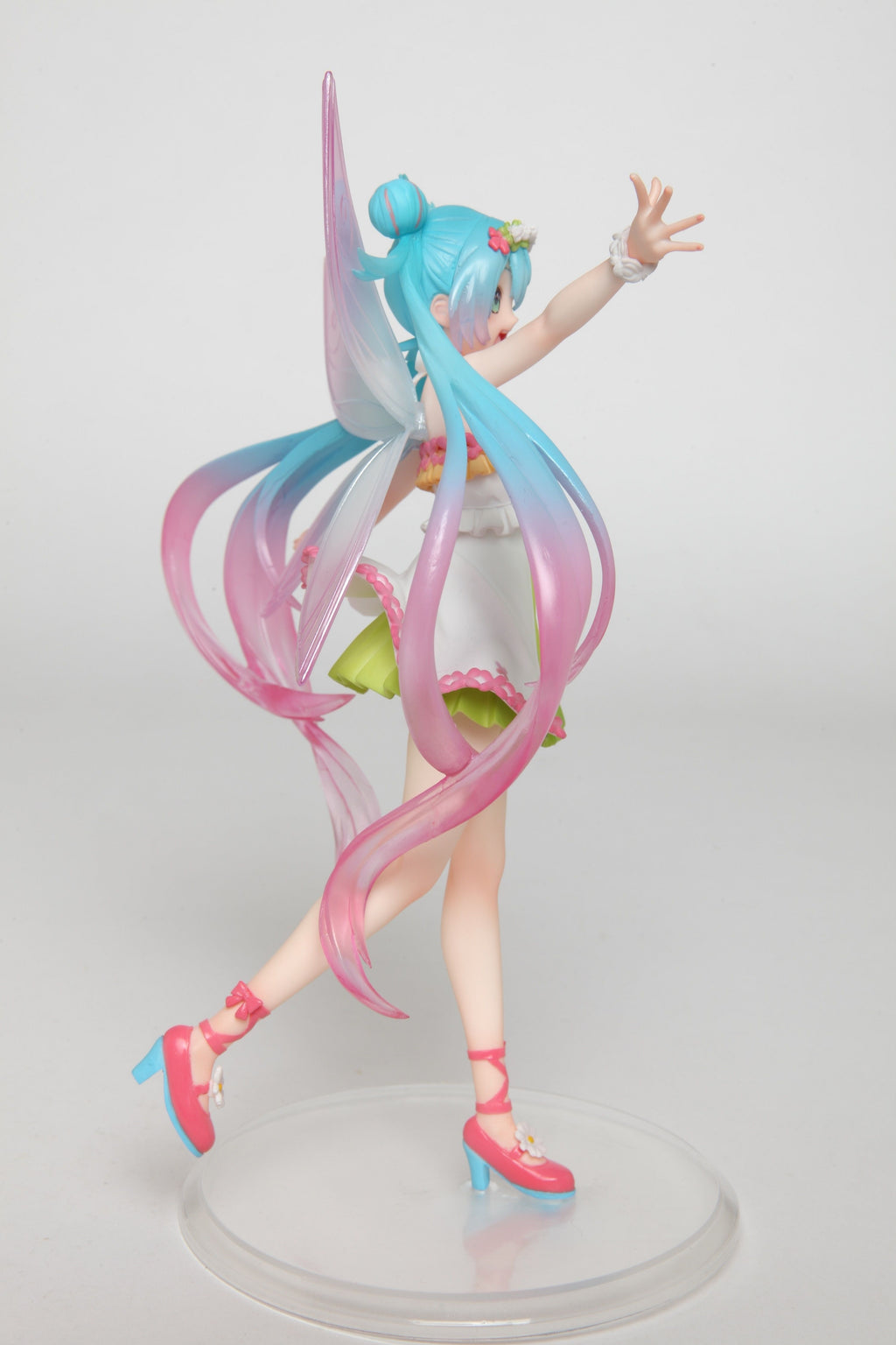 Taito - Vocaloid - Hatsune Miku - 3rd Season Spring Ver Reissue Figure