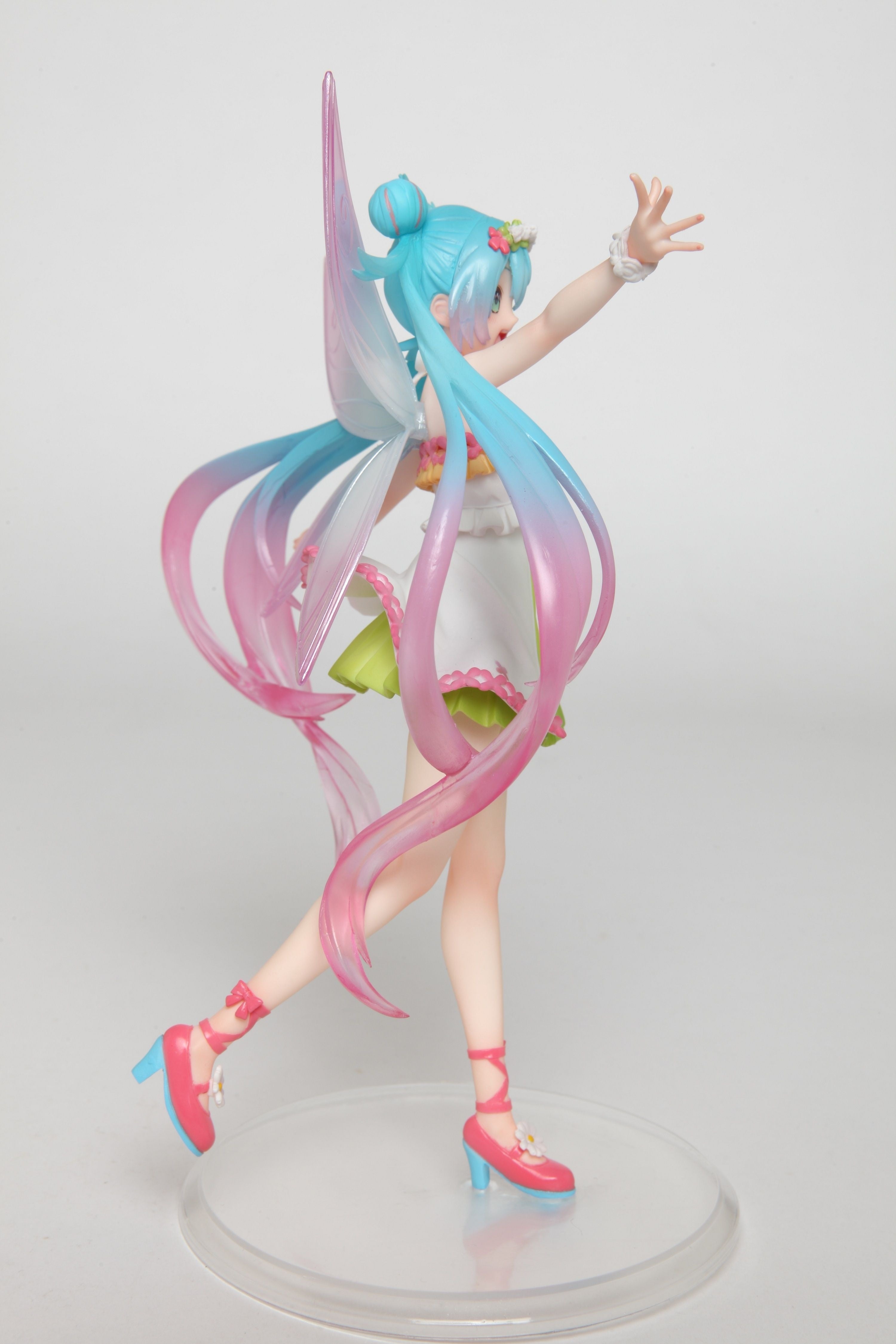 Taito - Vocaloid - Hatsune Miku - 3rd Season Spring Ver Reissue Figure