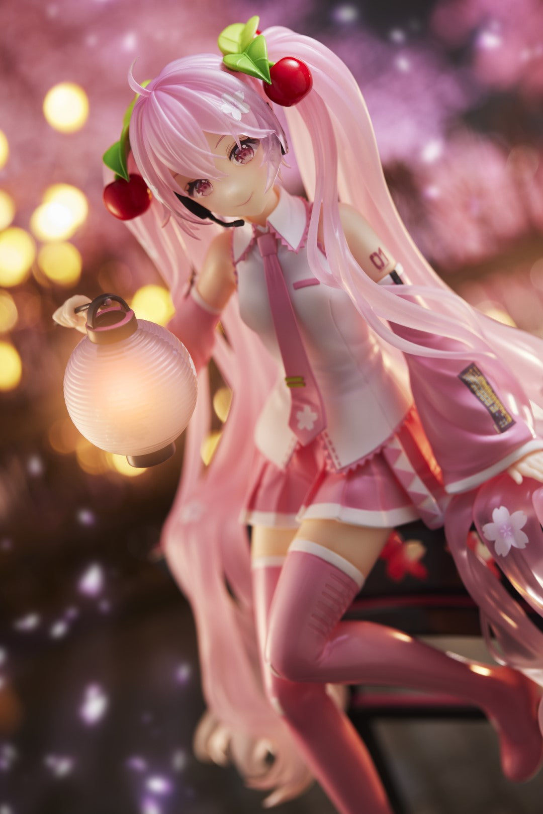 TAITO - Hatsune Miku - Sakura Miku AMP+ Sakura Lantern Ver. Prize Figure