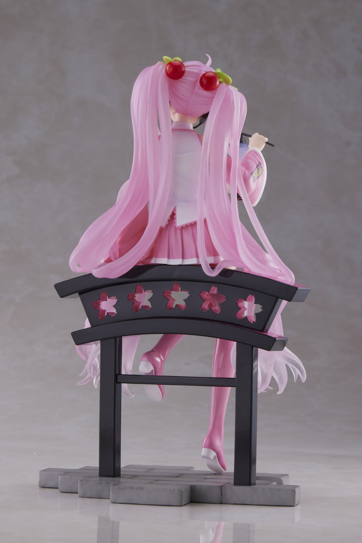 TAITO - Hatsune Miku - Sakura Miku AMP+ Sakura Lantern Ver. Prize Figure