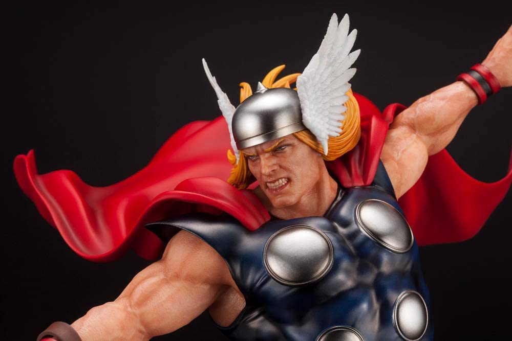 Kotobukiya Marvel Universe Avengers: Thor Fine Art Statue
