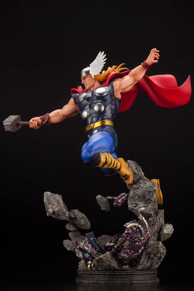 Kotobukiya Marvel Universe Avengers: Thor Fine Art Statue