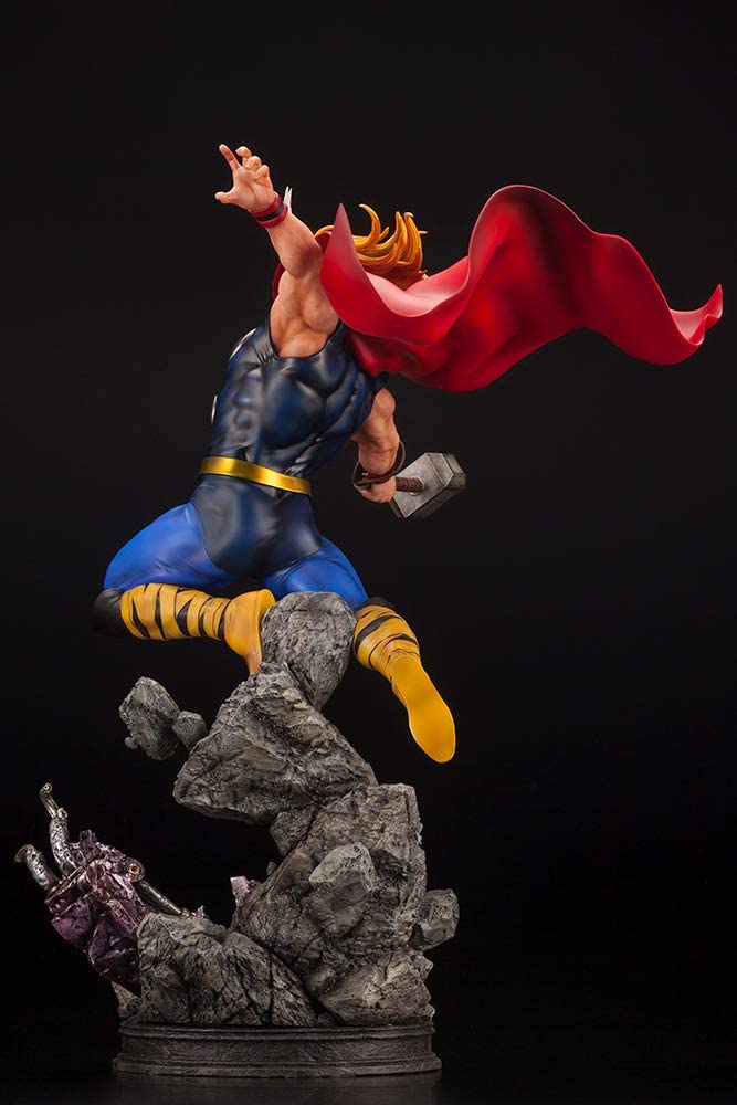 Kotobukiya Marvel Universe Avengers: Thor Fine Art Statue
