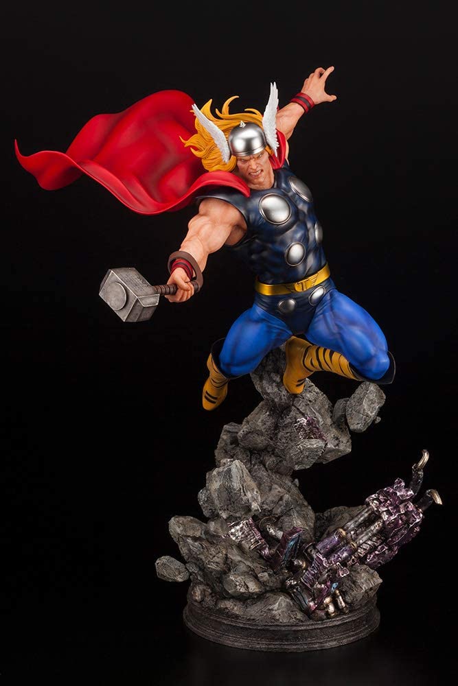 Kotobukiya Marvel Universe Avengers: Thor Fine Art Statue