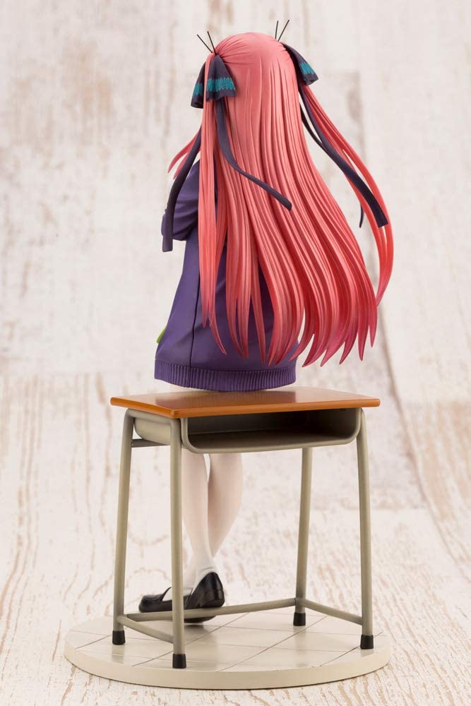 Kotobukiya The Quintessential Quintuplets Nino Nakano 1/8 Figure