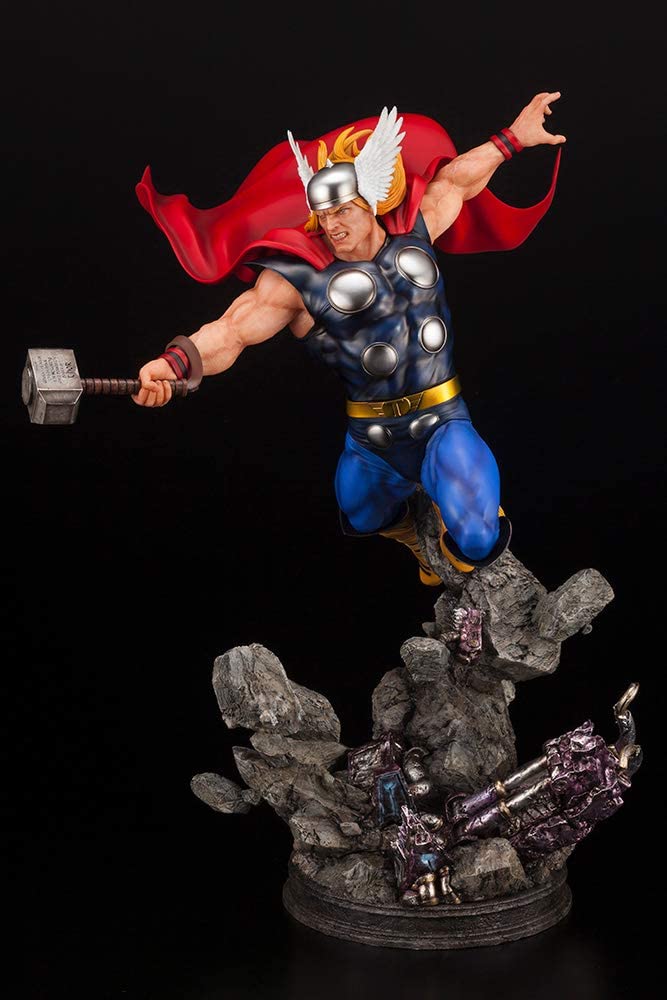 Kotobukiya Marvel Universe Avengers: Thor Fine Art Statue