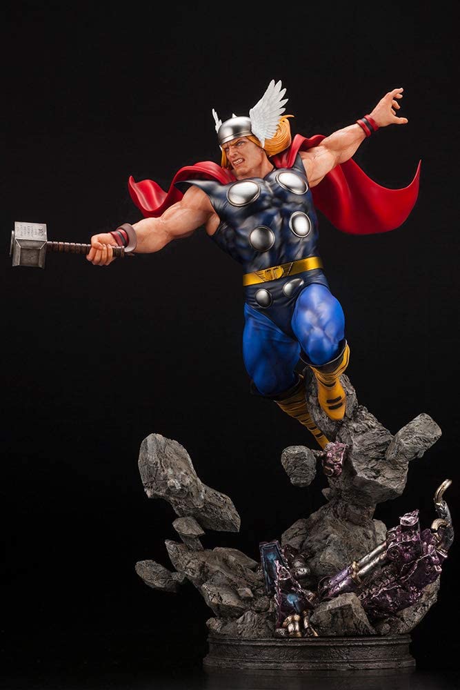 Kotobukiya Marvel Universe Avengers: Thor Fine Art Statue