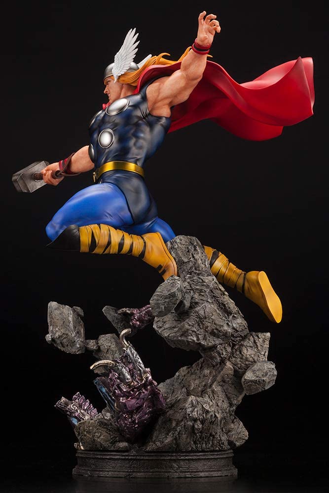 Kotobukiya Marvel Universe Avengers: Thor Fine Art Statue