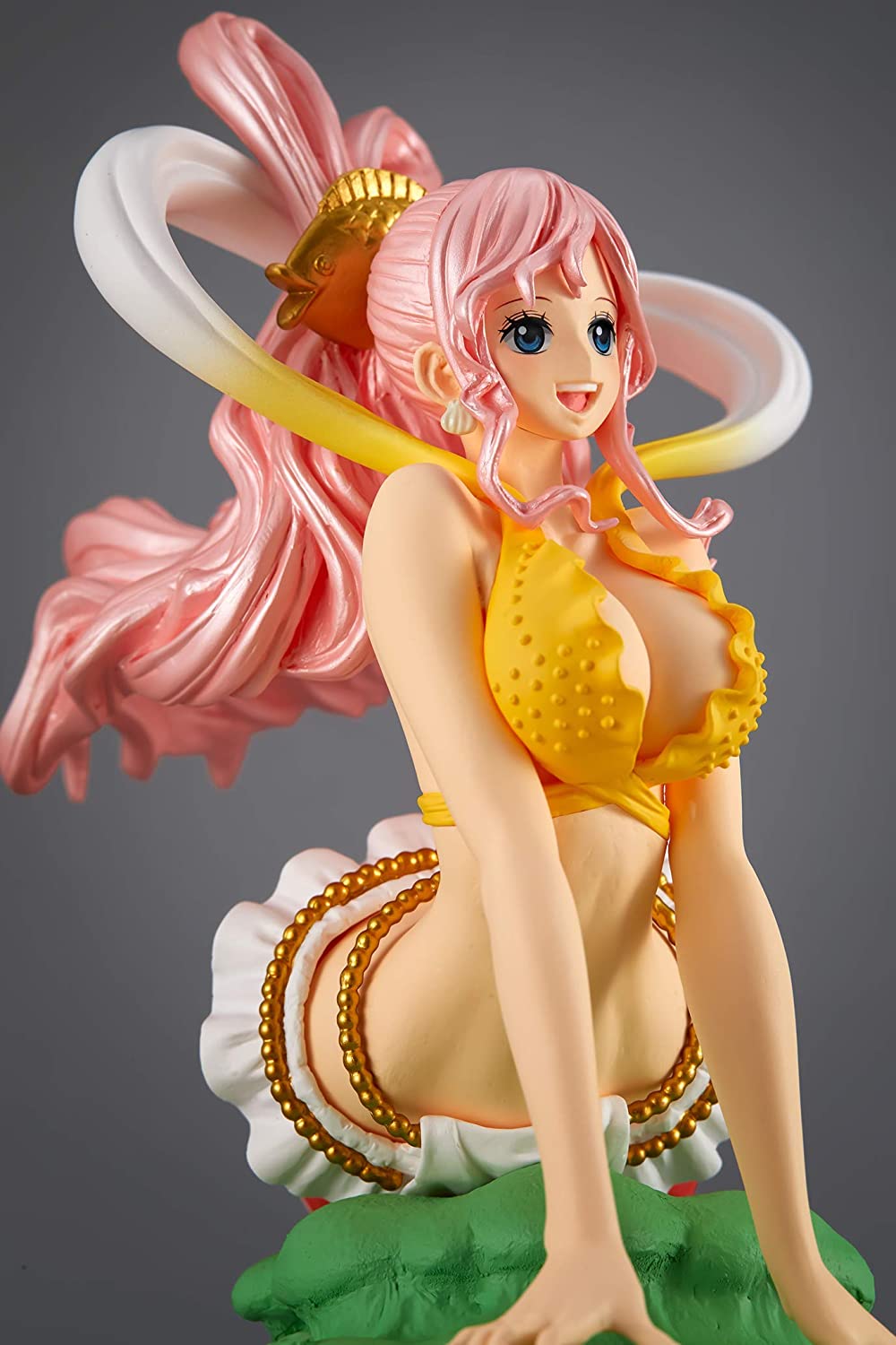 Banpresto One Piece Glitter & Glamours - Princess Shirahoshi Ver.A Figure