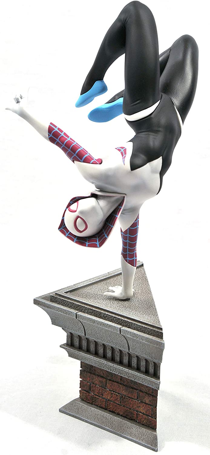 Diamond Select Toys Marvel Gallery Spider-Gwen Handstand Version PVC Figure