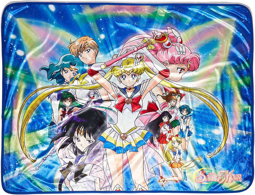 Great Eastern Entertainment Sailor Moon Super S Throw Blanket