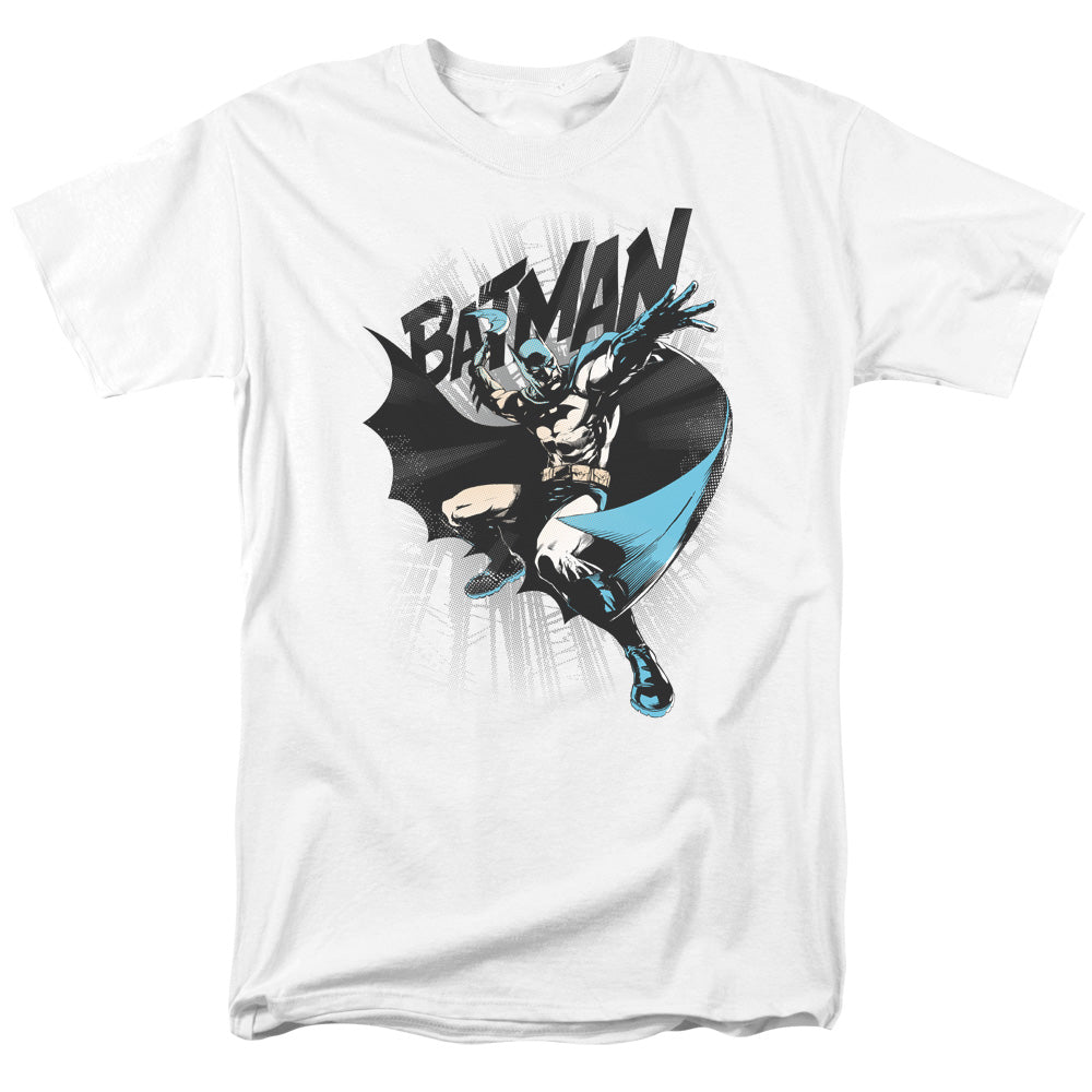 DC Comics - Batman - Batarang Throw - Adult T-Shirt