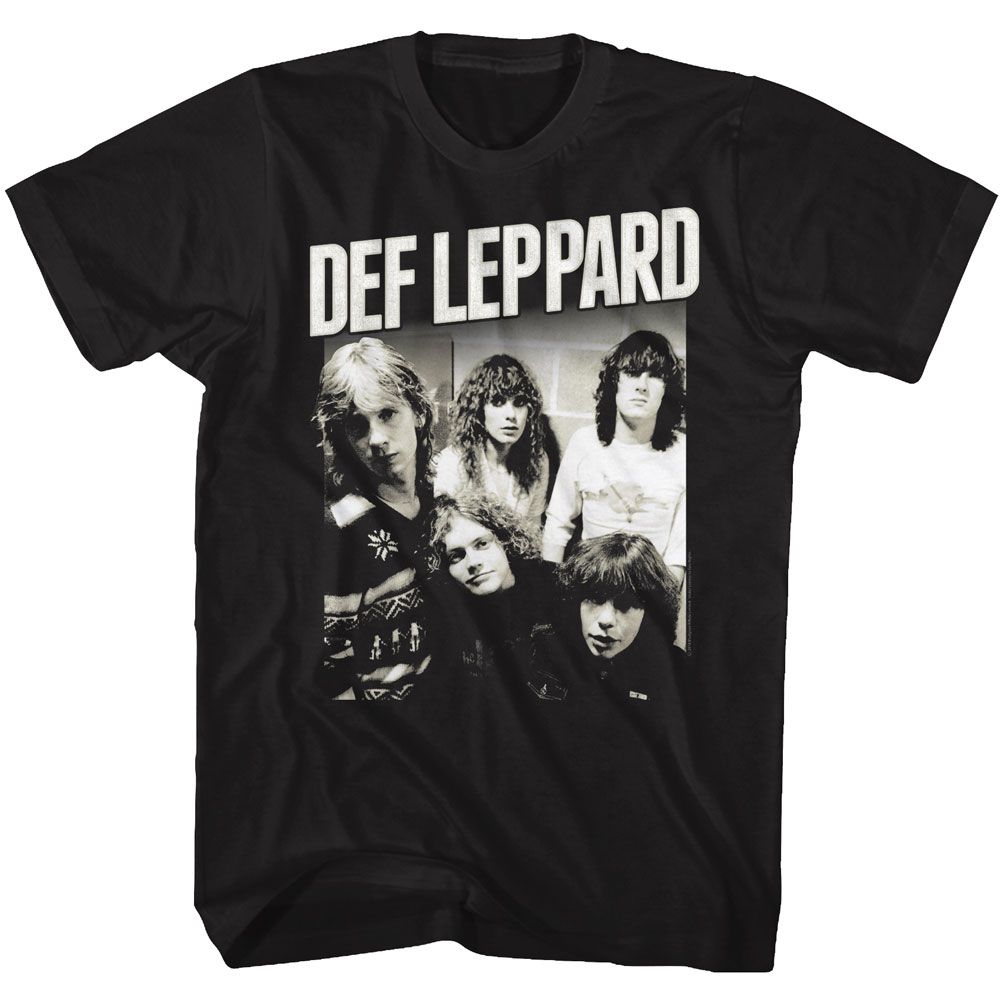 Def Leppard - Black & White Group Photo 2 - Short Sleeve - Adult - T-Shirt