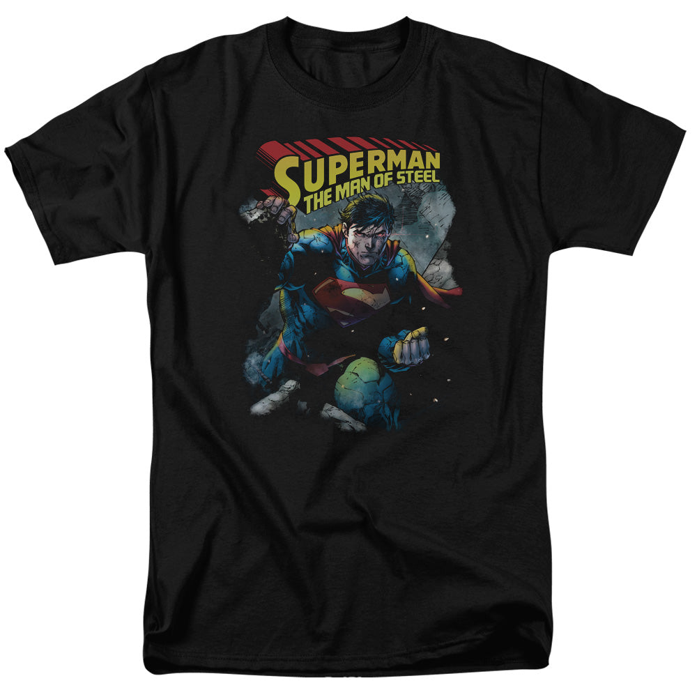DC Comics - Superman - Through The Rubble - Adult T-Shirt