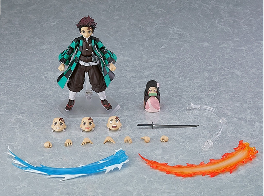 Max Factory Demon Slayer: Kimetsu no Yaiba: Tanjiro Kamado Deluxe Figma Action Figure