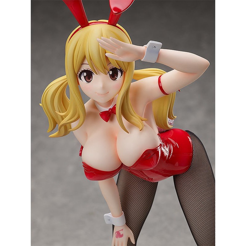 FREEing Fairy Tail Lucy Heartfilia Bunny Version 1/4 Scale PVC Figure